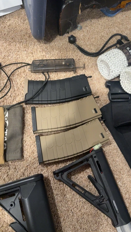 Airsoft Lot G&G Cqbs Mini Modified Rifle With G&G Mags And More - Image 3 of 3