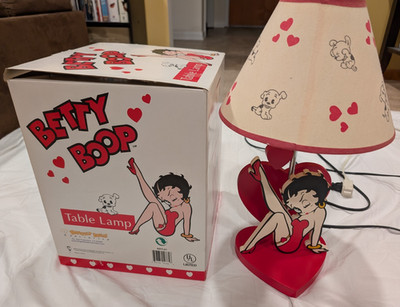 Bright Ideas Betty Boop 18'' Table Lamp with Shade in Box