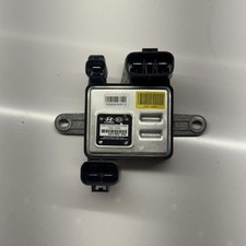 2013-2018 Hyundai Santa Fe Sport Cooling Fan Control Module 25385-4Z000 OEM A5