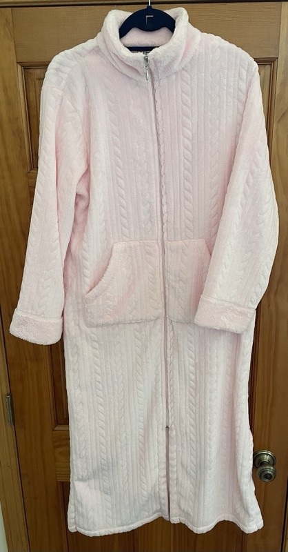 NWOT Miss Elaine Fleece Full Length Robe, Pink, Size S, Super Cozy