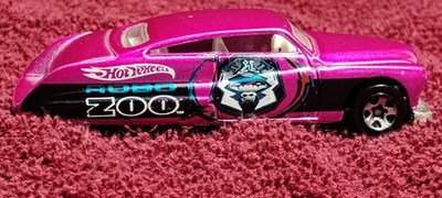 1989 Mattel HOT WHEELS ROBO ZOO Purple Passion /w White interior very nice