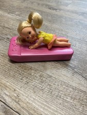 Barbie Kelly Super Slide Puppe 1999 Bade Spaß Vintage mit Schlitten Zubehör