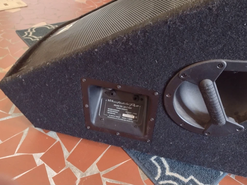 Altavoz Wharfedale Pro LIX-c15m Montor Wedge Foto 4 de 4