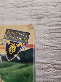 2000 LEGO 6095 Castle Royal Joust -  with minifigures & manual