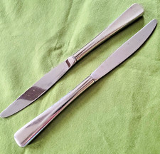 Oneida Community Stainless Phoenix 2 Hollow Handle Dinner Knives 8" Wide Tip