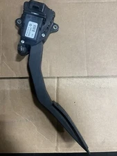 2003-2005 Dodge 3500 2500 Cummins accelerator pedal 53032753ac Pedal