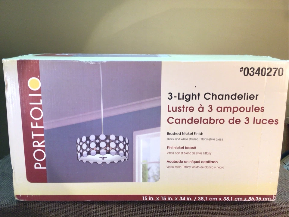 Lámpara de araña estilo Tiffany Portfolio de 3 luces #340270 vitral en blanco y negro Foto 2 de 2