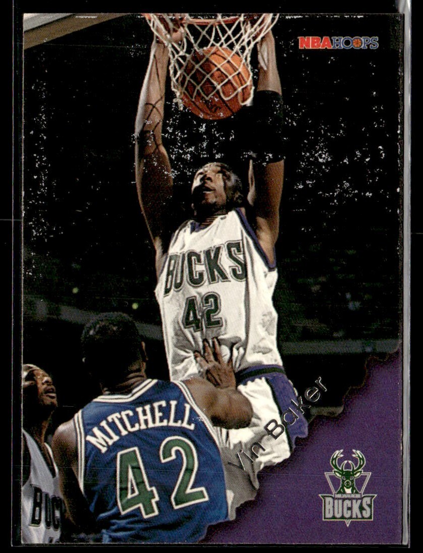 1996-97 Skybox NBA Hoops Vin Baker #87 Milwaukee Bucks