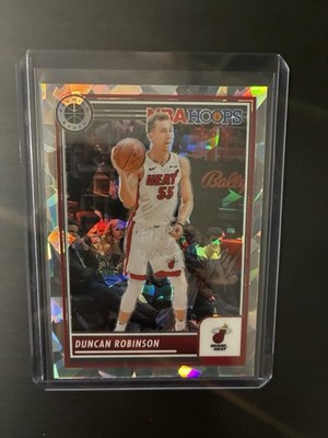 2023-24 NBA Hoops Premium Stock Duncan Robinson Cracked Ice Prizm