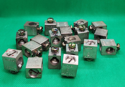 Lot of 20 - ILSCO D2779 ALUMINUM MECHANICAL TERMINAL LUG [1RE2-2]