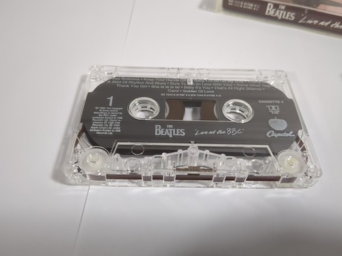 THE BEATLES Cassette Tape LIVE AT THE BBC 1994 Box Set Rock Pop - Picture 8 of 9