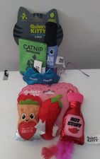 2 Count Quirky Kitty Catnip Toys