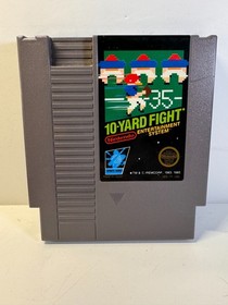 10-Yard Fight (Nintendo NES, 1985) Authentic. Tested. Sleeve. 3-Screw