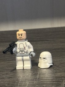 Lego Star Wars Minifigure Imperial Snowtrooper 4483 sw0101  