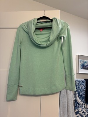 Lilly Pulitzer Mint green long sleeve, cowl neck, shirts women, great material