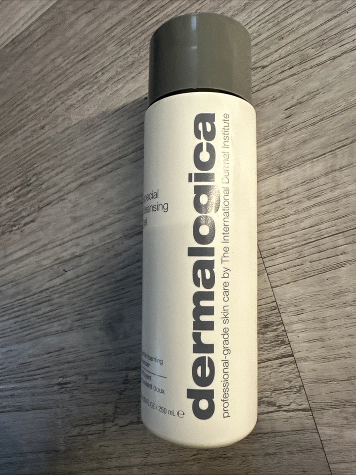 Dermalogica Gel Limpiador Especial (8,4 fl. oz / 250 ml) SIN CAJA Foto 2 de 4