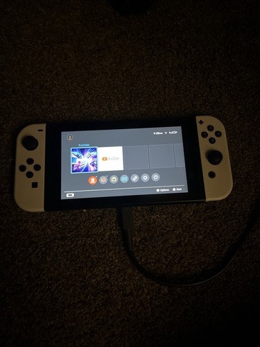 White Nintendo Switch