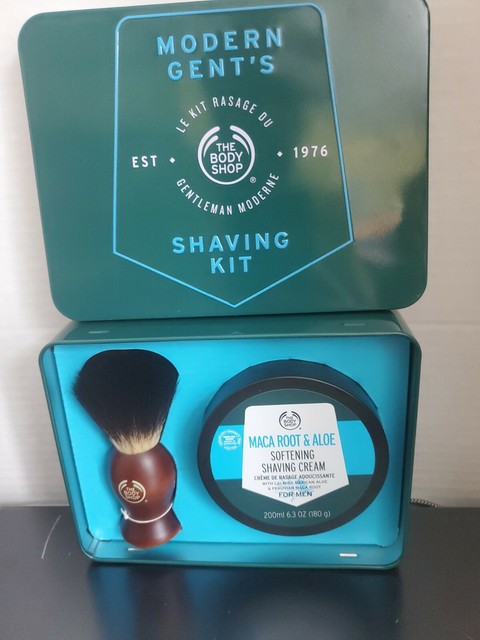 body shop mens grooming kit