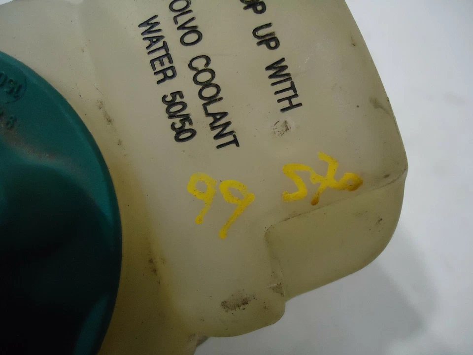 1999 年沃尔沃 S70 GLT 2.4L 升涡轮冷却剂储备 — 第 2/4 张图片