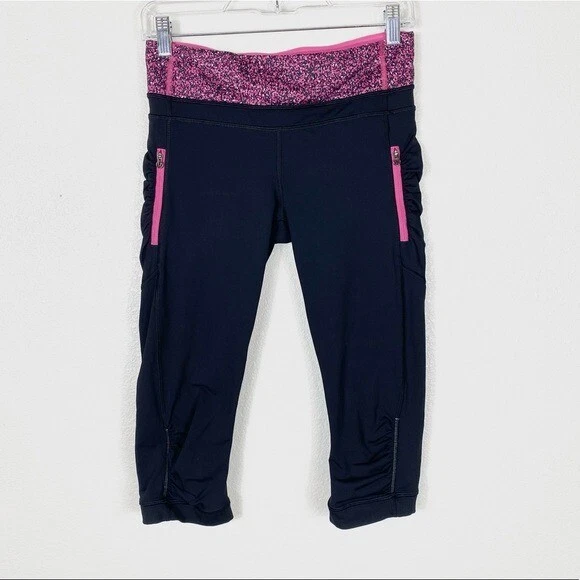 Lululemon Black Pink Ruched Knee Zipper Pocket Crop Capris Size