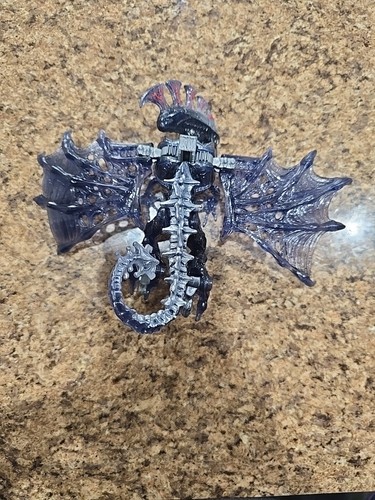 Flying Queen Xenomorph Action Figure Wings Flap Translucent Blue AVP Kenner - Imagen 3 de 4