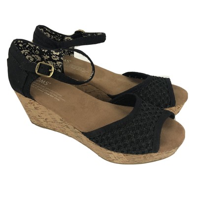 toms