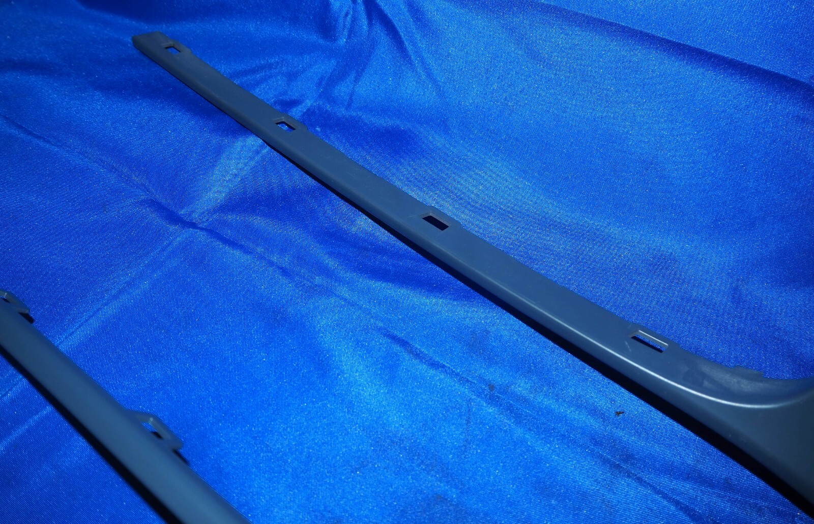 2013-2018 Bentley Flying Spur Sedan Lower Front Bumper Grille Trim Pair OEM NOS