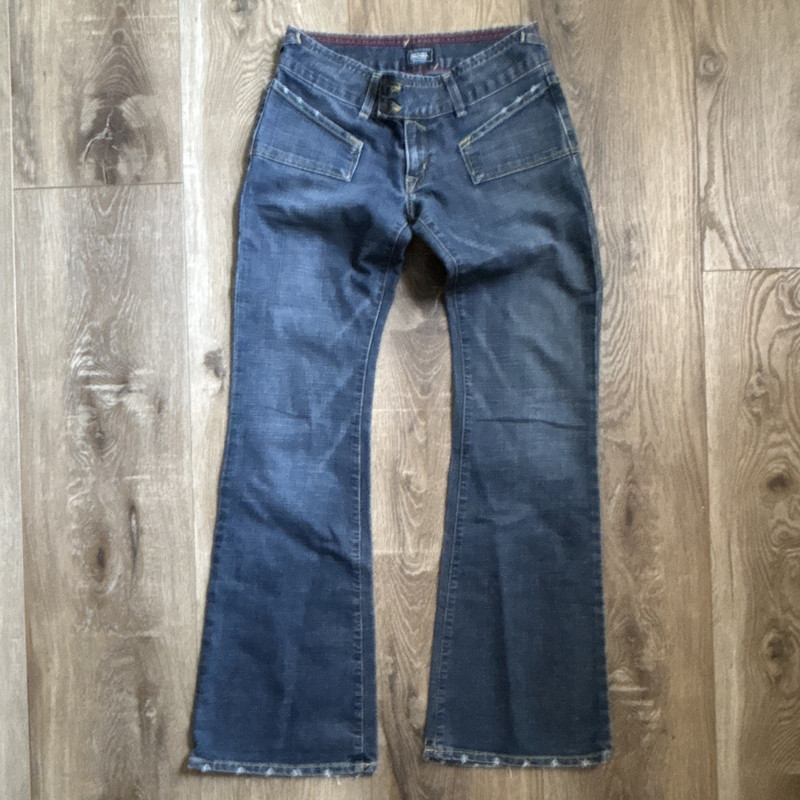 Von Dutch Women’s Bootcut Jeans Dark Wash Blue Denim w Pockets Logo Accents