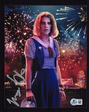 Maya Hawke ‘Stranger Things’ Signed 8x10 Photo ‘Robin Buckley’ Beckett