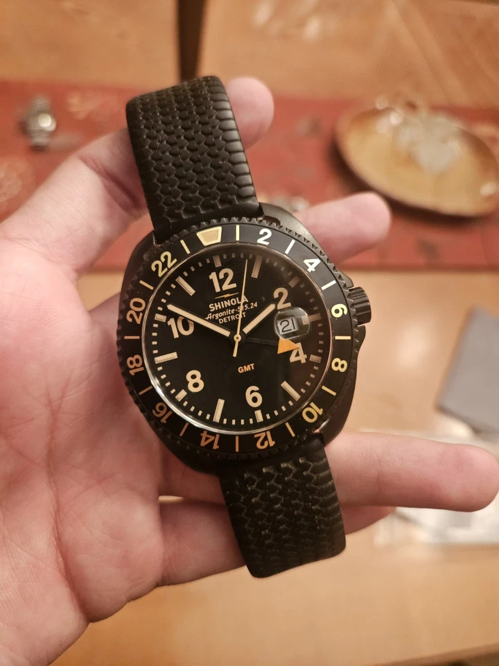 Rare Shinola GMT Rambler Argonite 515.24 - Image 2 of 4