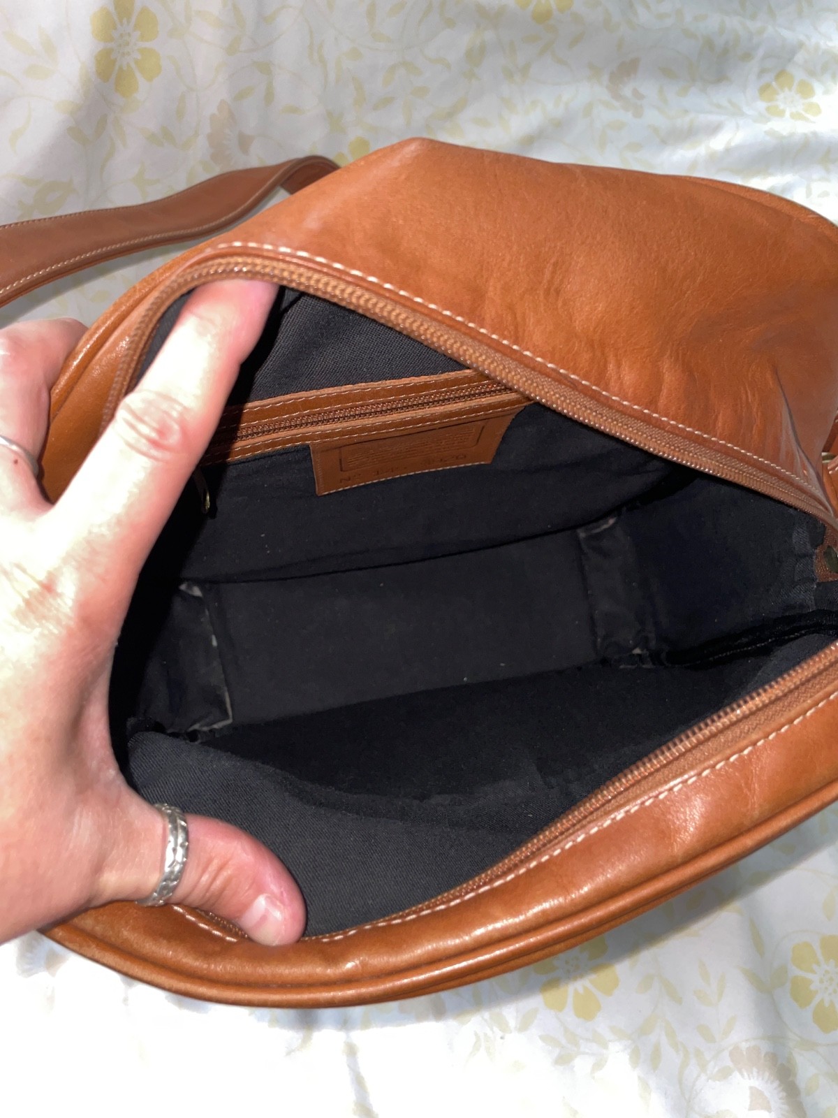 COACH Vintage 9920 Tan Leather Commuter Carryall Bag-UNISEX-RARE FIND image 9