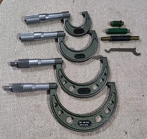 Mitutoyo Micrometer Set of 4 103-218 / 103-217 / 103-135 / 103-136 Machinist