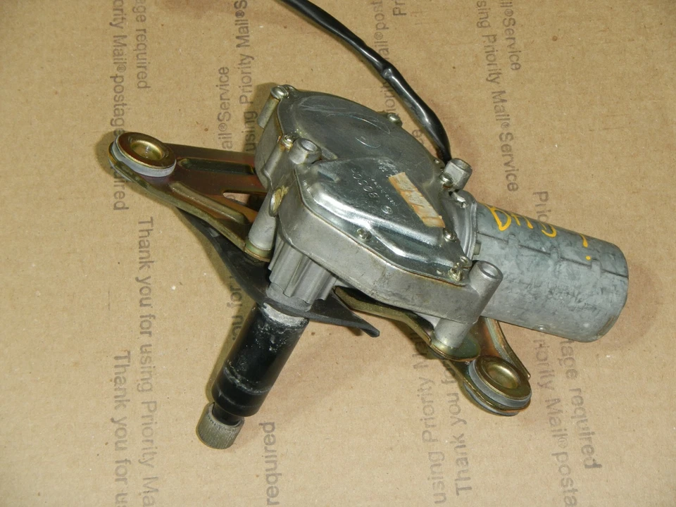 Motor limpiaparabrisas ventana trasera 1996 1997 1998 1999 Saturn SW SW1 SW2 S Series Wagon Foto 3 de 4