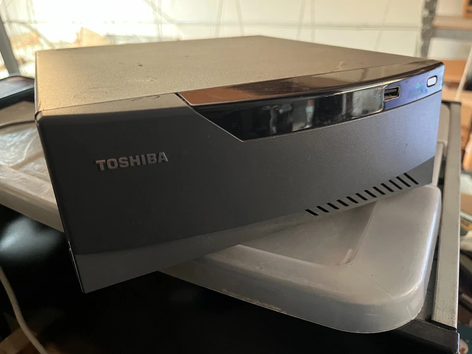 Computador Toshiba POS 4810-E80 i5-4570TE 2.70GHz 8GB RAM POS SEM HD/SEM SISTEMA OPERACIONAL - Imagem 2 de 4