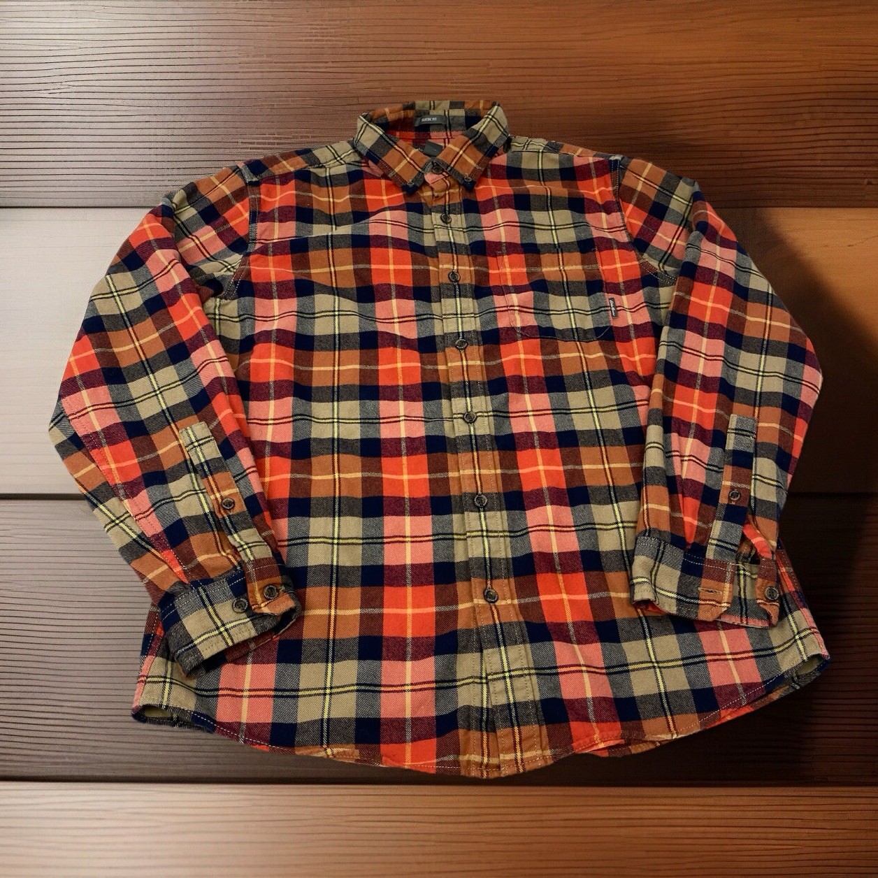 Eddie Bauer Men’s M Medium Orange Plaid Flannel Pocket Button Down Shirt