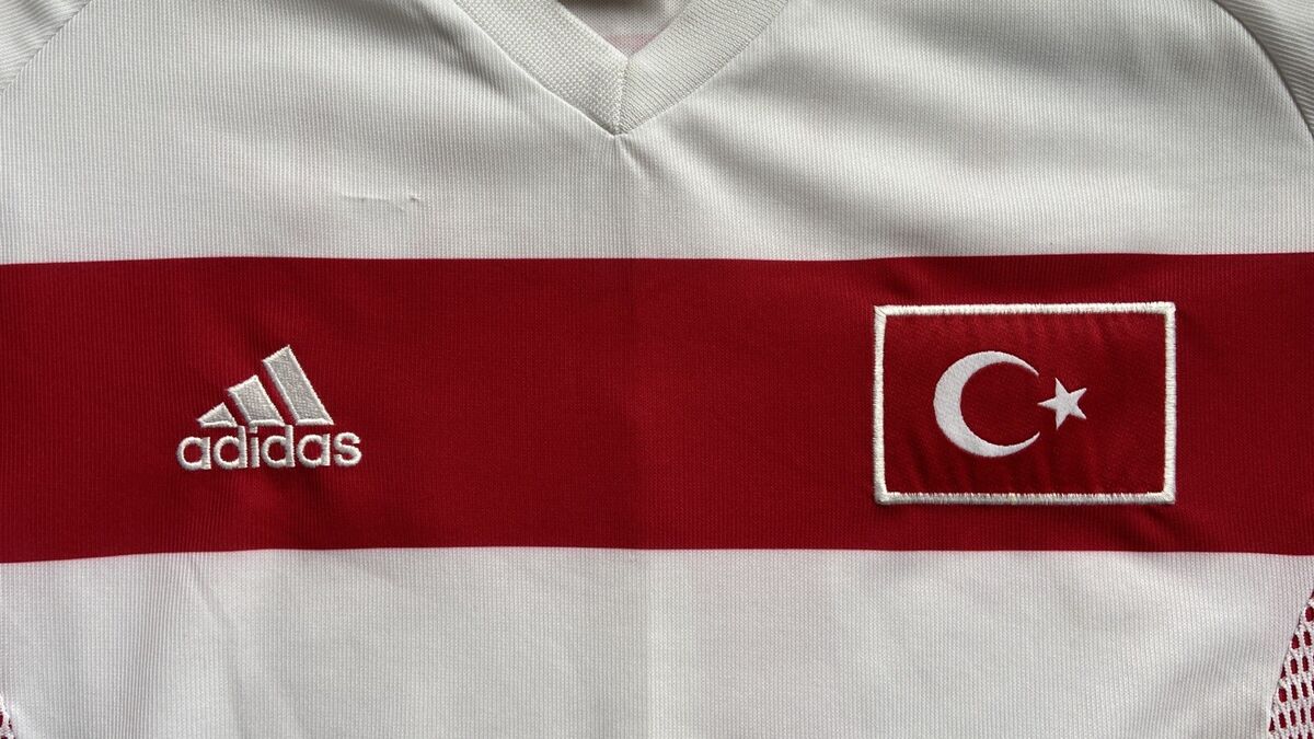 TURKEY 2002 2004 AWAY SHIRT JERSEY ADIDAS 298621 sz L MEN #5 TURKEY 2002 2004 AWAY SHIRT JERSEY ADIDAS 298621 sz L MEN #5