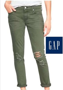 gap jeans ripped