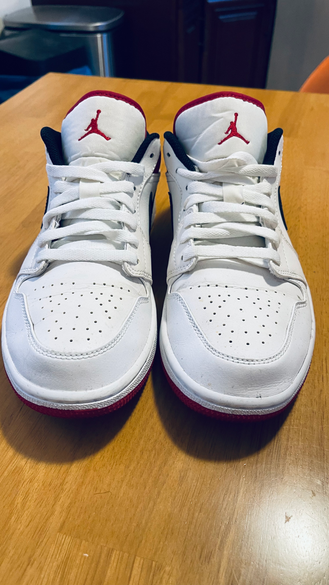 NIKE AIR JORDAN 1 LOW ホワイト/レッド 9.5 Size 9.5 - Air Jordan 1 Low White University Red Sneakers