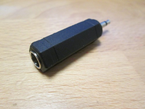 1/4 Inch Female To 3.5MM Male Stereo Jack Adapter SA151 Brand New 2413 - Picture 2 of 4
