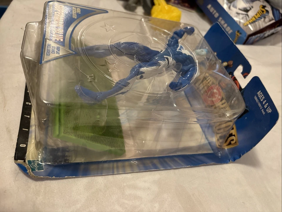 Figura de acción DC Super Heroes Superman Blue 1999 Hasbro Foto 3 de 4