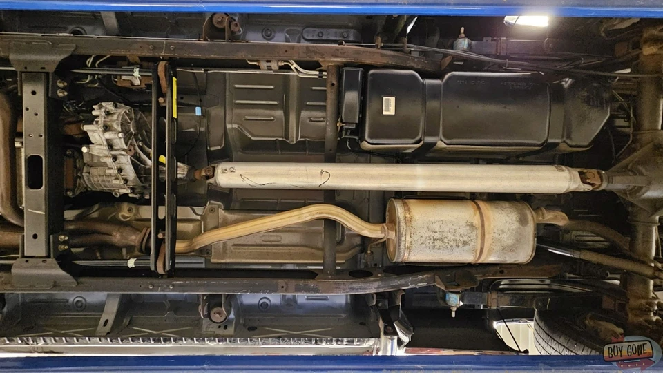 GMC Sierra 1500 SLE 2001 Chevy Silverado brillante pintura negra original sobreviviente Foto 3 de 4