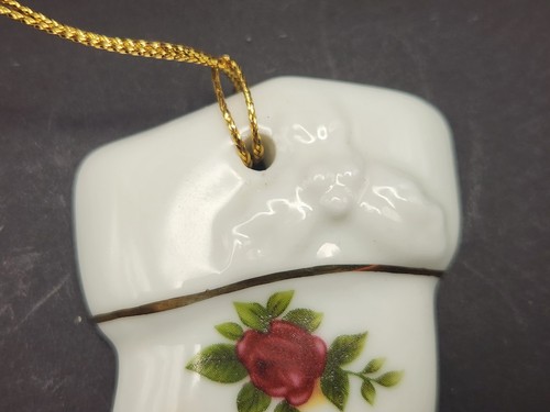 Vintage Royal Albert Old Country Roses Stocking Ornament Fine China Gold Trim - Picture 15 of 16