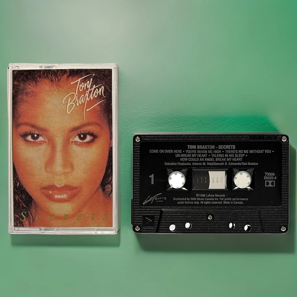 •TONI BRAXTON ~ SECRETS• ~1996 OG PRESSING~ (CASSETTE TAPE) - Image 2 of 4