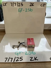 Standard Motor Products DU2135 Primary Ignition - Ignition Contact Set (A546)