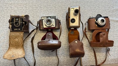 Kamera Konvolut / Dacora Super Dignette / Agfa Click 1 / Adox 66 / Pentaka 8 S8