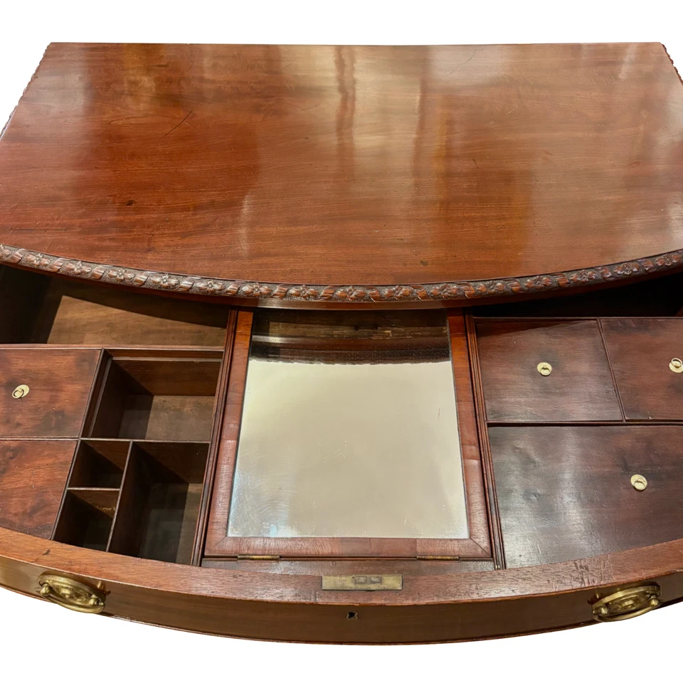 Cajonera antigua George III caoba Beau Brummell Foto 3 de 4