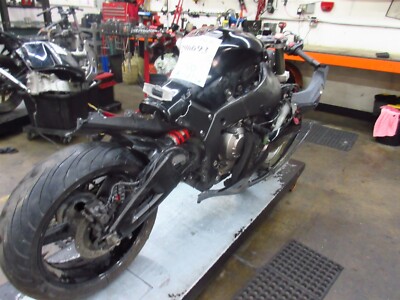 824 11-15 Kawasaki Ninja Zx10r Swingarm Swing Arm Rear Fork for