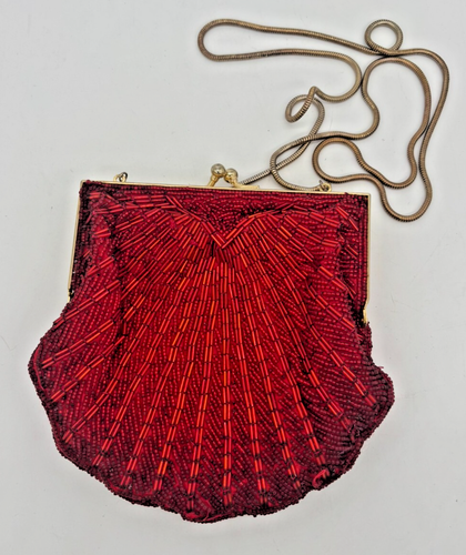 Red Beaded Purse Evening Bag Clamshell Scallop Clutch Gold Chain - Picture 2 of 4