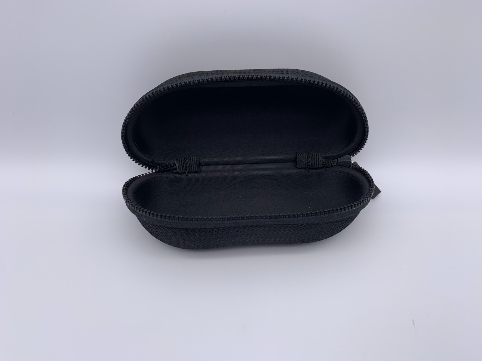 NEW Costa Del Mar TUNA ALLEY PRO Polarized Sunglasses Tiger Shark