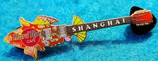 SHANGHAI CHINA ORANGE & GREEN FISH GUITAR SERIES 2000 Hard Rock Cafe PIN